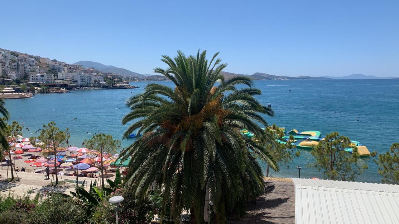 Caramel Sun Studios Apts Sarandë Exteriör bild